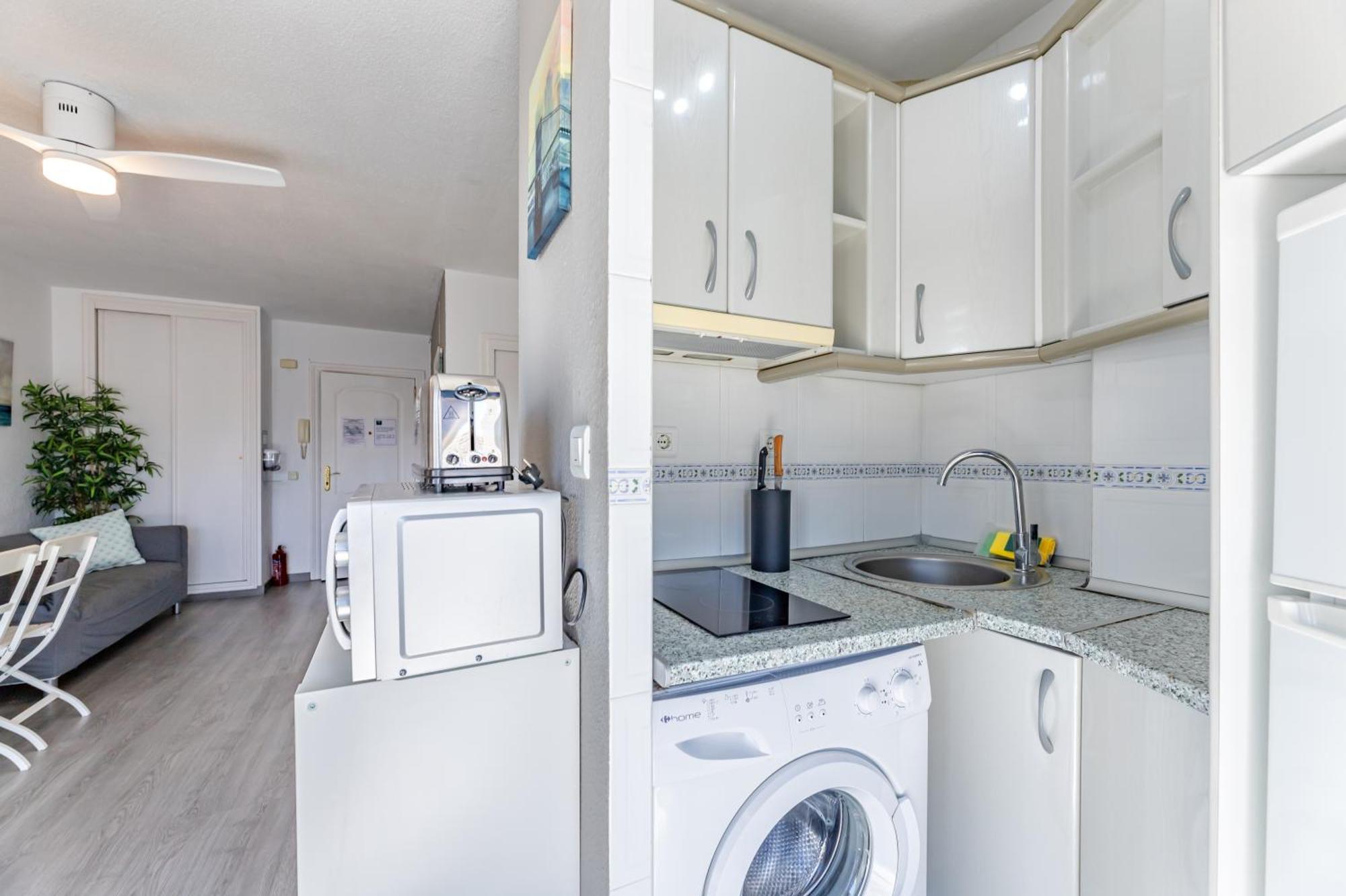 Vb Benalmadena 1 Bedroom Waterfront Apt Luaran gambar