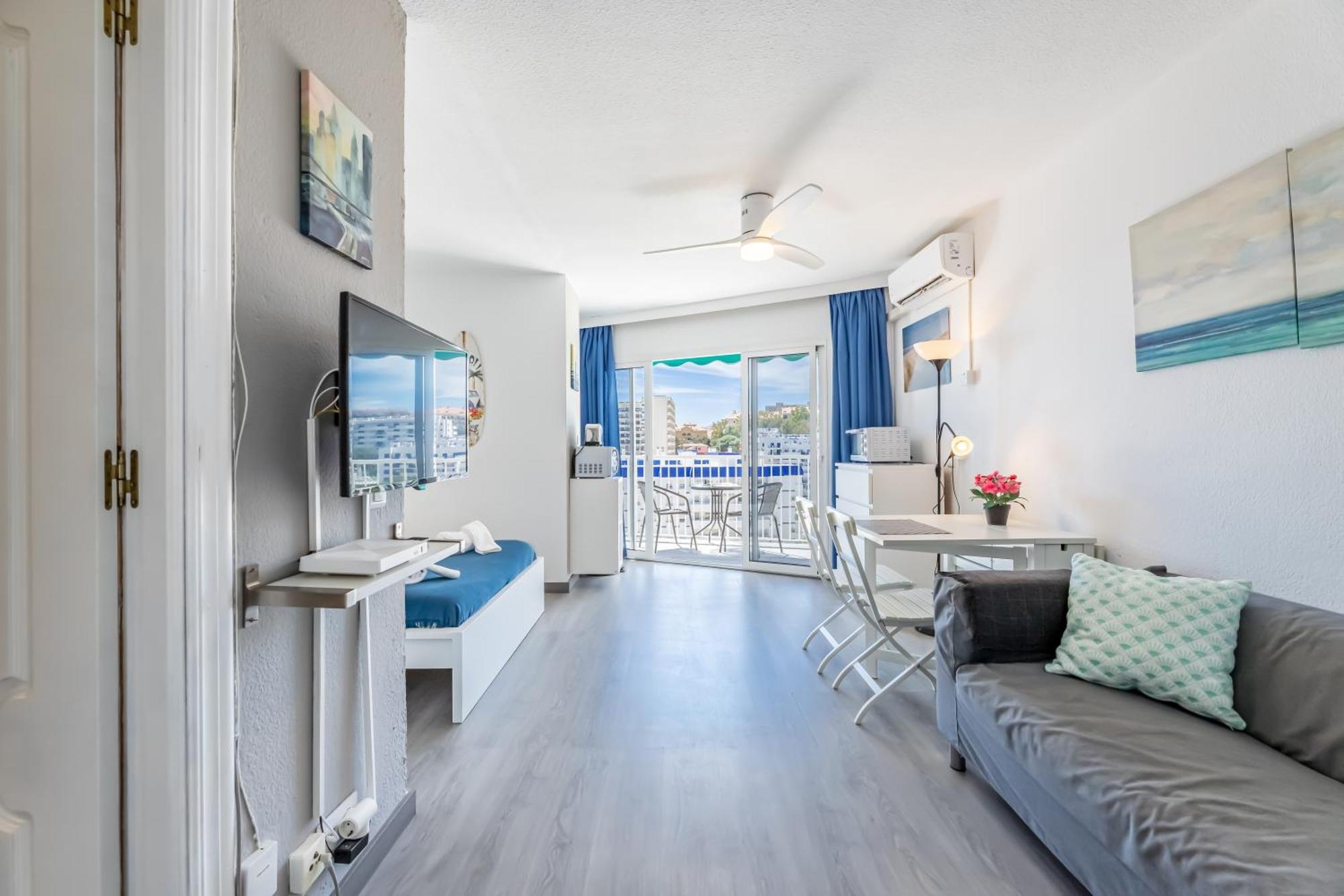 Vb Benalmadena 1 Bedroom Waterfront Apt Luaran gambar