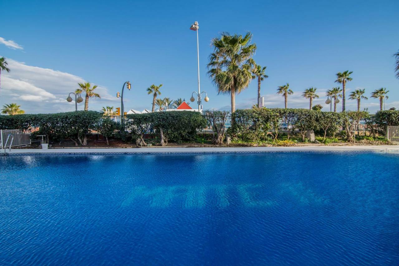Vb Benalmadena 1 Bedroom Waterfront Apt Luaran gambar
